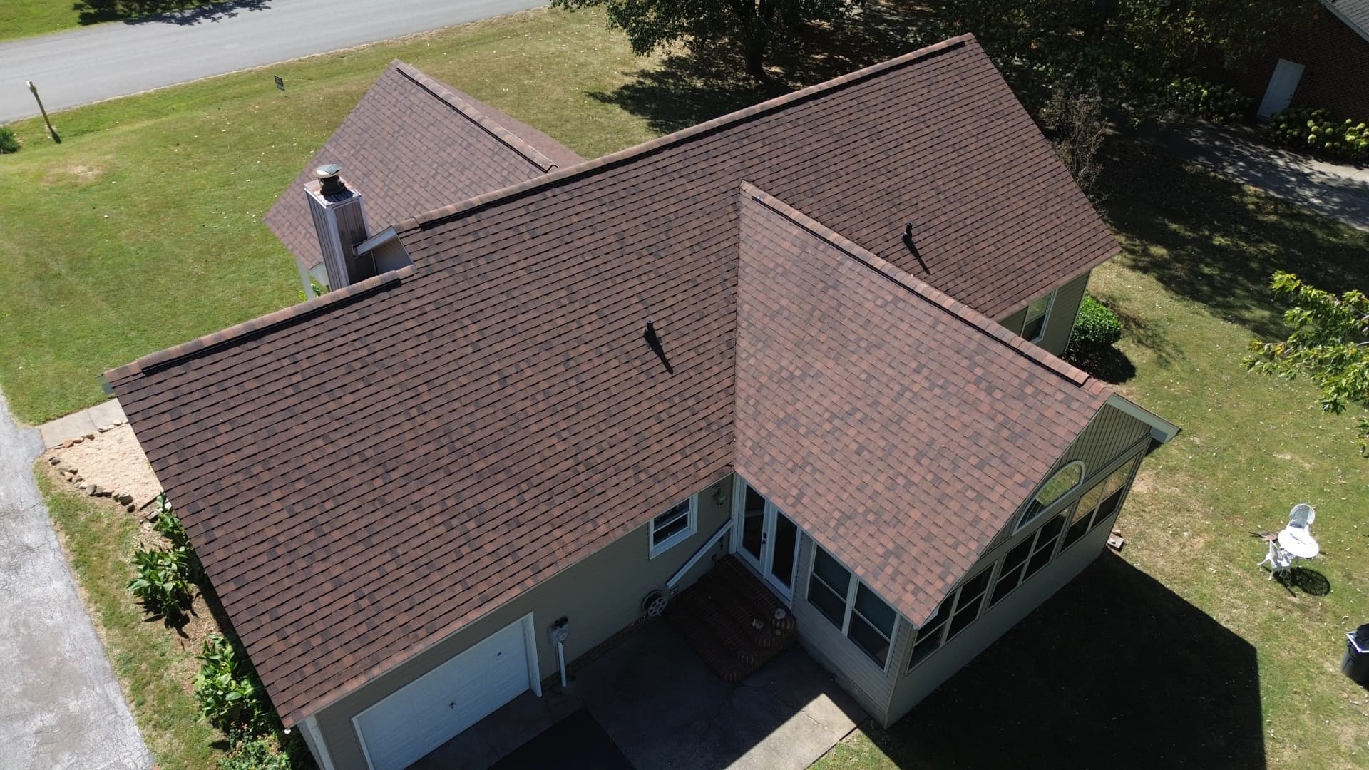 Gallery photos for Full Roof Replacement in Murfreesboro with TAMKO Titan XT Shingles: Image #3
