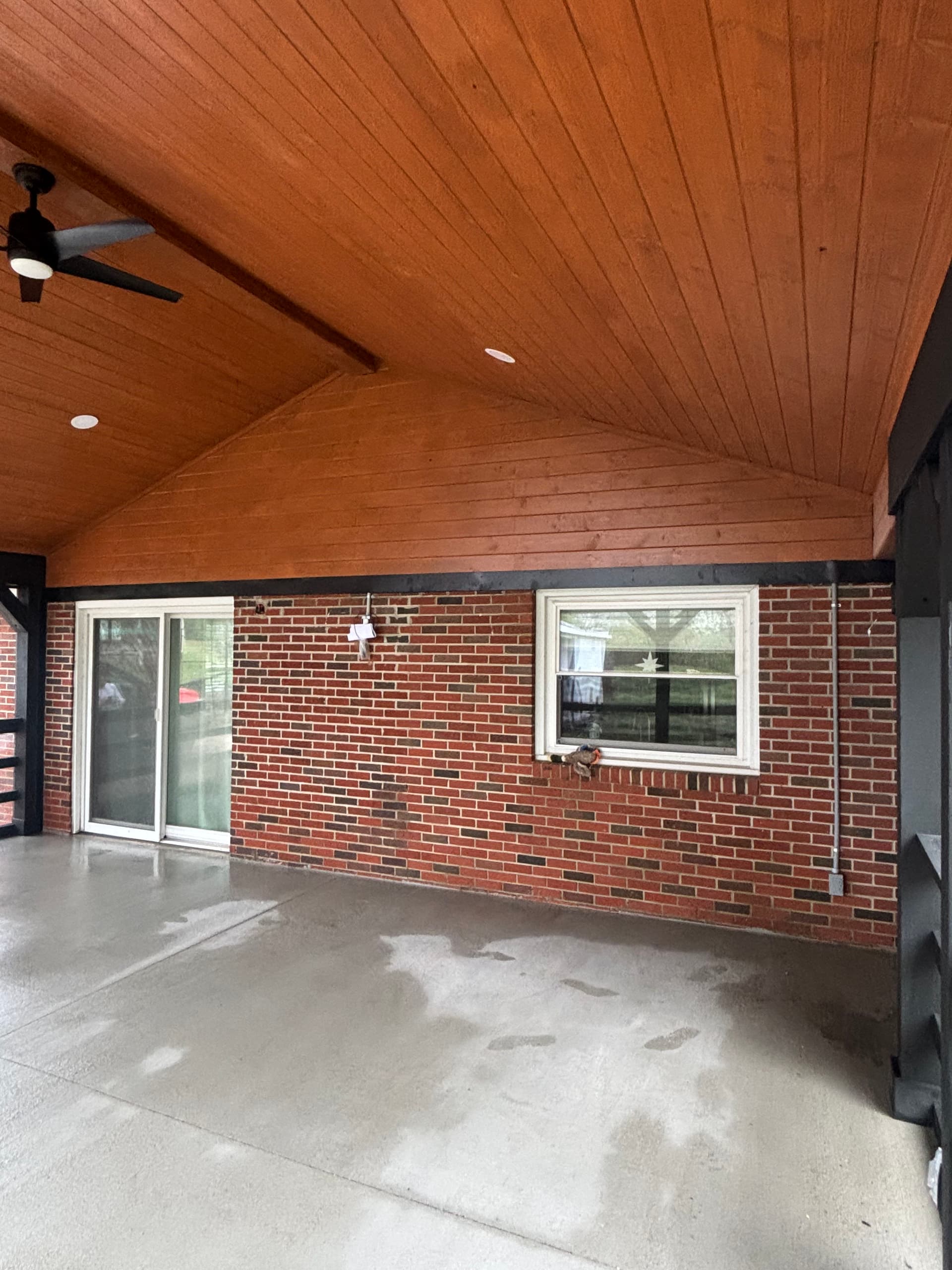 Screened Porch Perfection in Murfreesboro