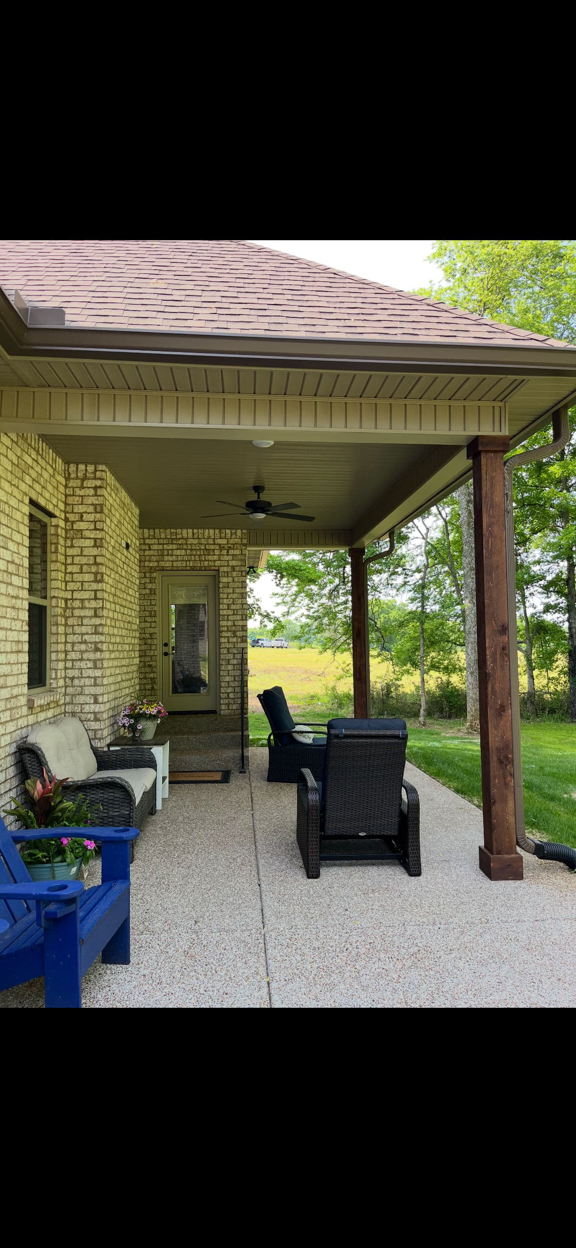 Gallery photos for Screened Porch That Actually Keeps the Bugs Out: Image #5