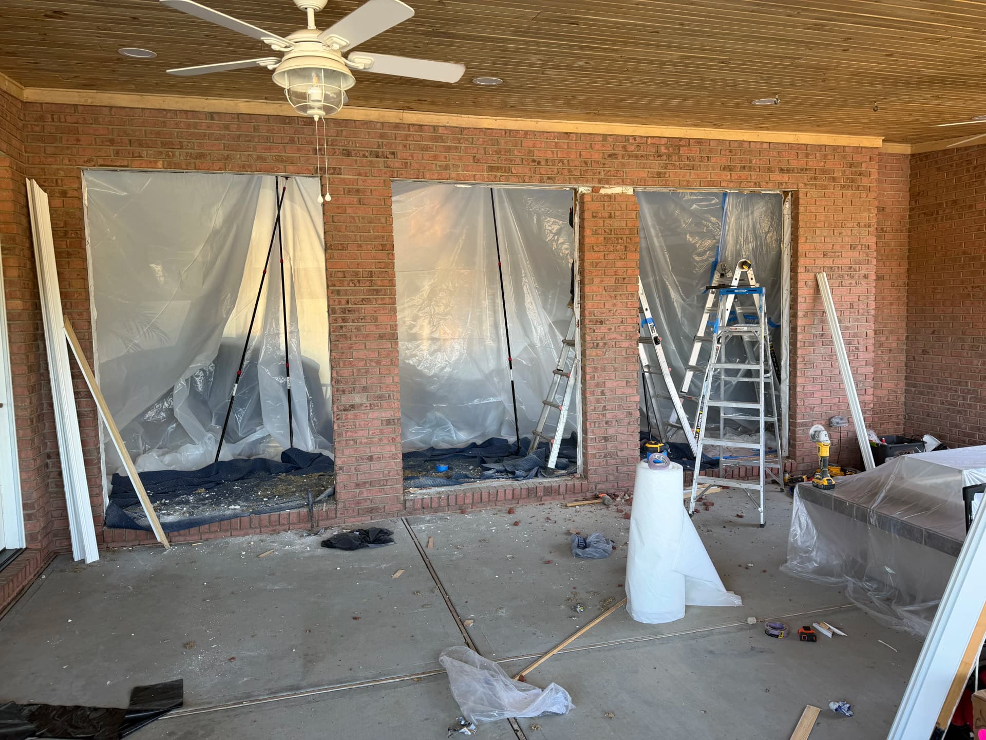 Gallery photos for Gatlinburg Patio Overhaul Nearly Complete - Here's Where We're At: Image #1